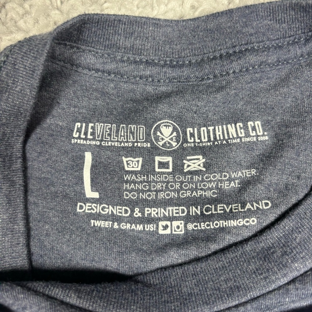 Cleveland Clothing Co Shirt Boys Large Hotdogs $1 Dollar Dogs Casual Tee Light - Picture 2 of 4